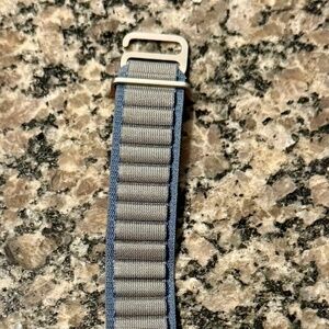 Apple Watch Alpine Loop Band – Blue – 49mm - Medium - Titanium G-hook